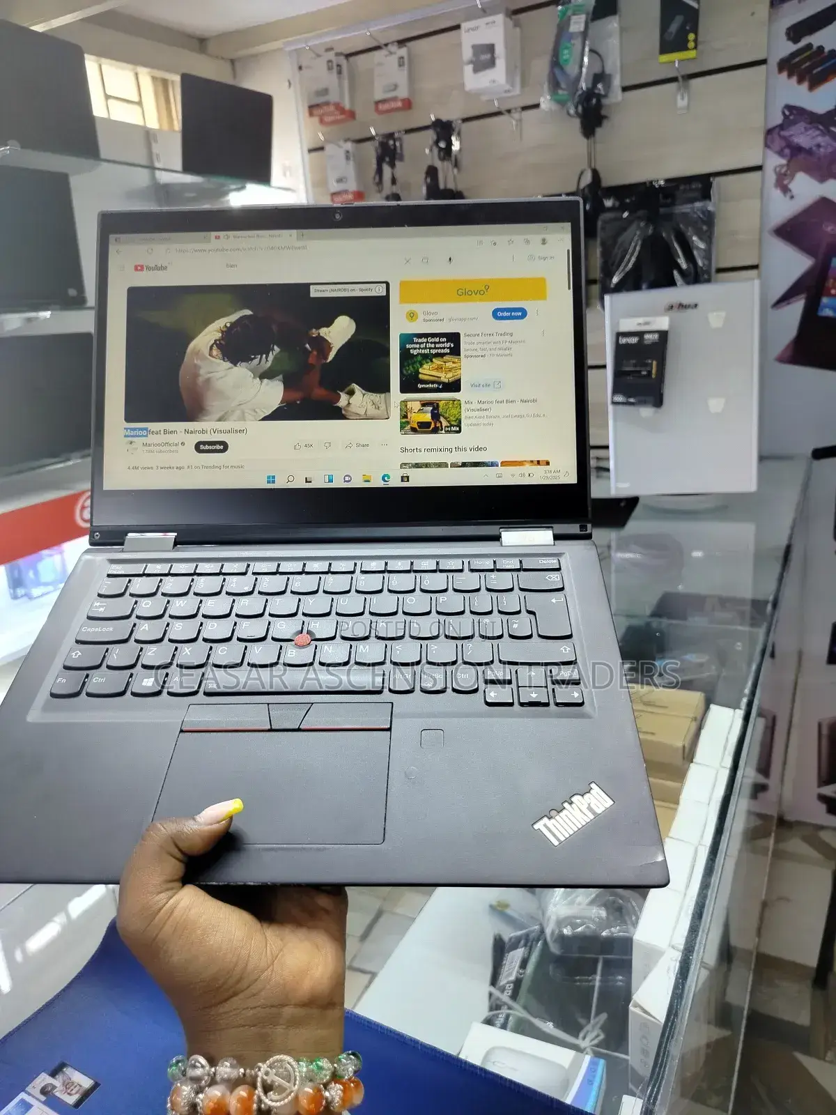 Laptop Lenovo ThinkPad X390 Yoga 16GB Intel Core I5 SSD 512GB