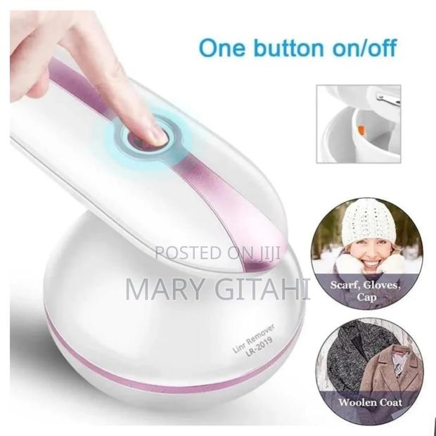 Rechargeable Usb Lint Remover Available