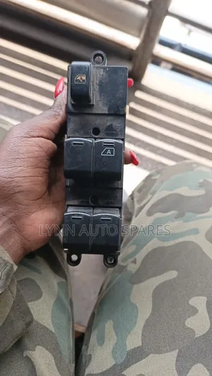 Nissan X-Trail Main Switch