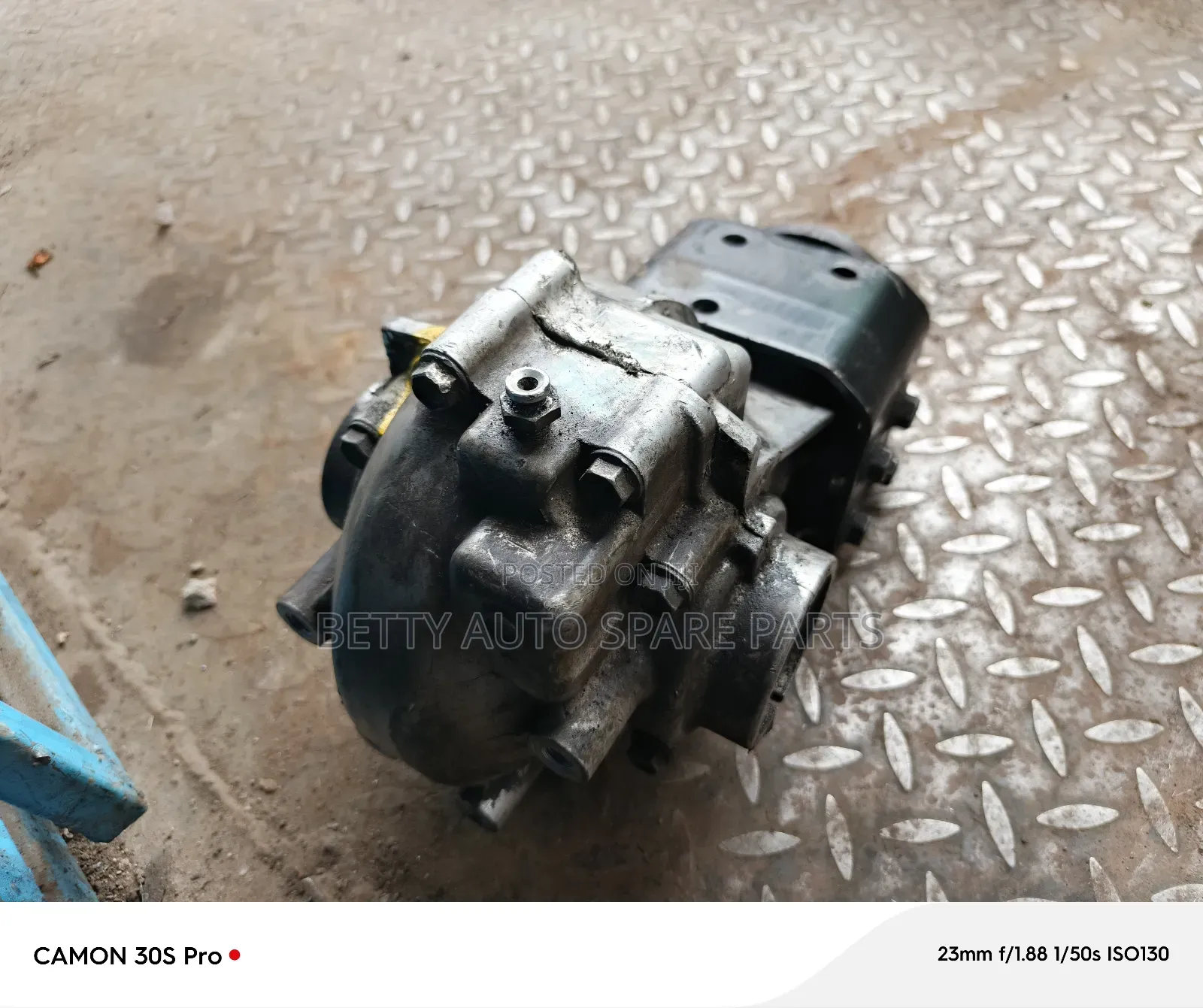 Toyota Rush Front Differential Diff