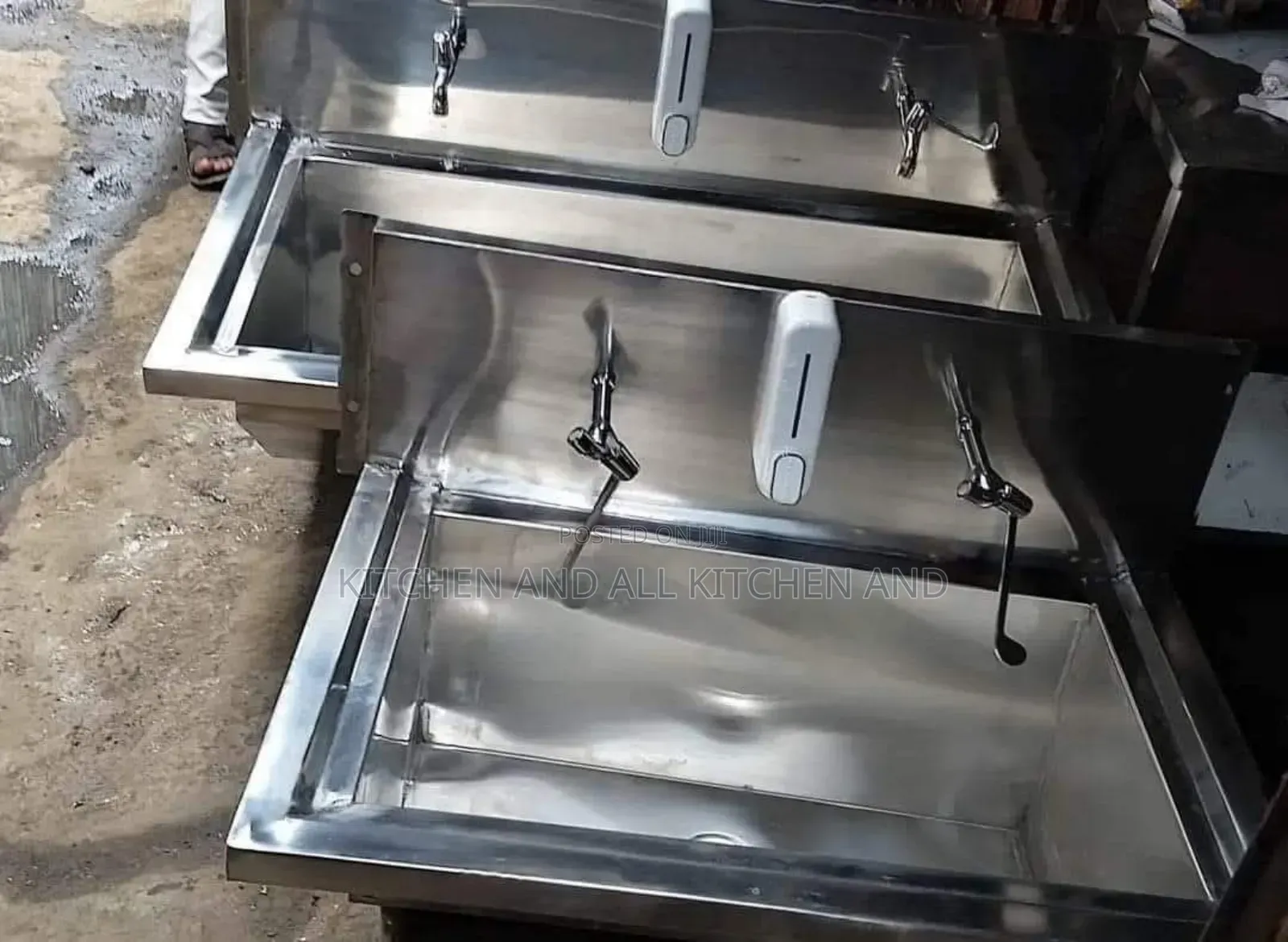 Classic Ss Trough Sink