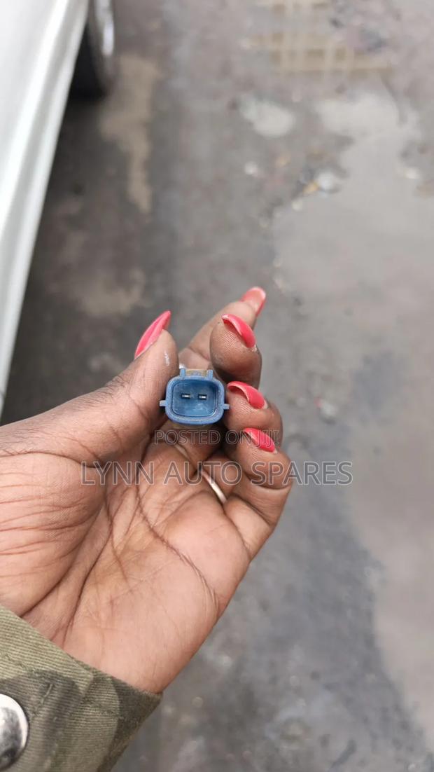 Nissan Temperature Sensor - main view