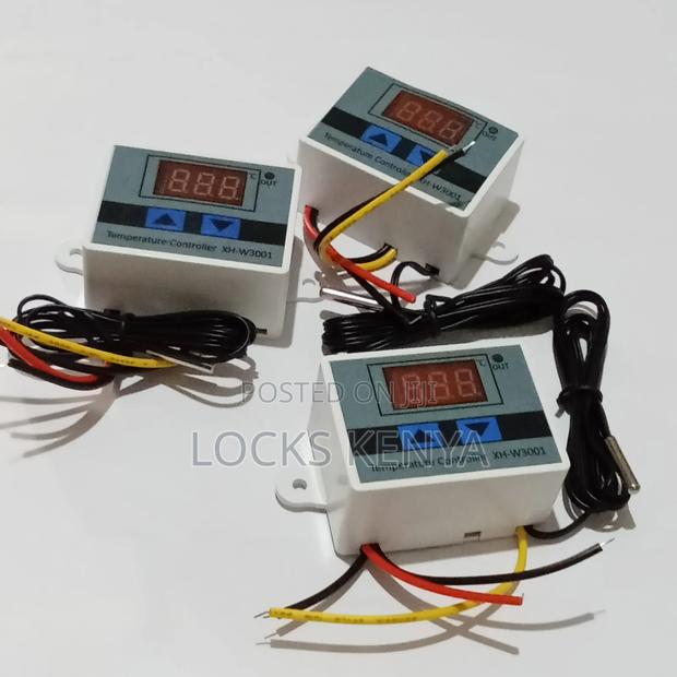 Industrial Temperature Controller - main view