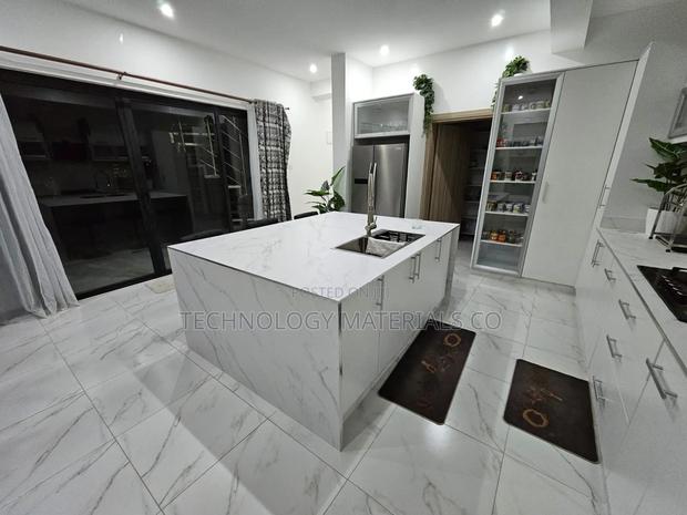 White Grey Sintered Stone(3.2M*1.6M*12mm)