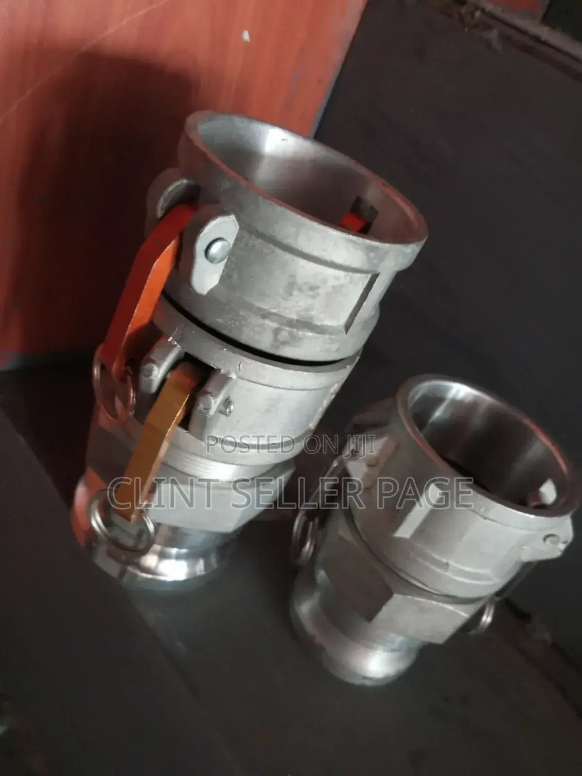 Camlocks Fitting/ Secure Flow.