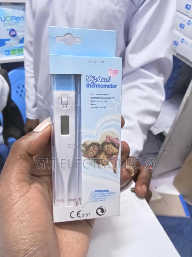 Digital Thermometer - thumbnail 2