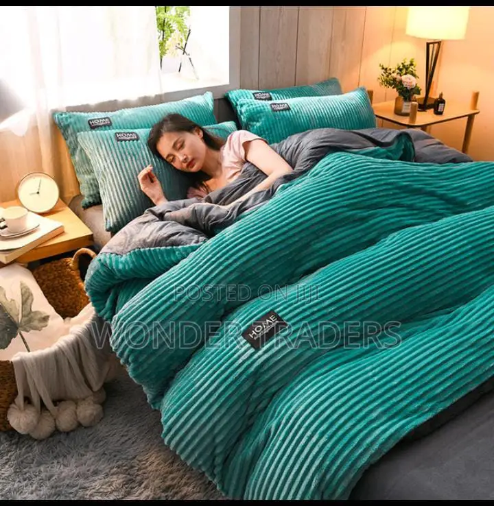 Velvet Duvets 1 Duvet 1 Bedsheet 2 Pillowcases 6*7