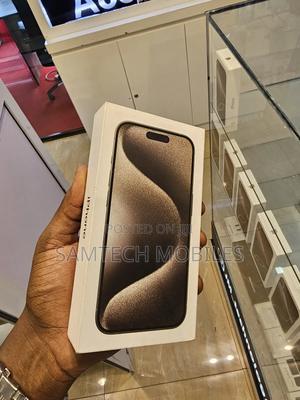 New Apple iPhone 15 Pro 256 GB Gray - main view