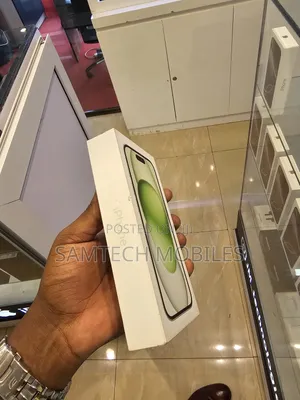 New Apple iPhone 15 256 GB Rose Gold