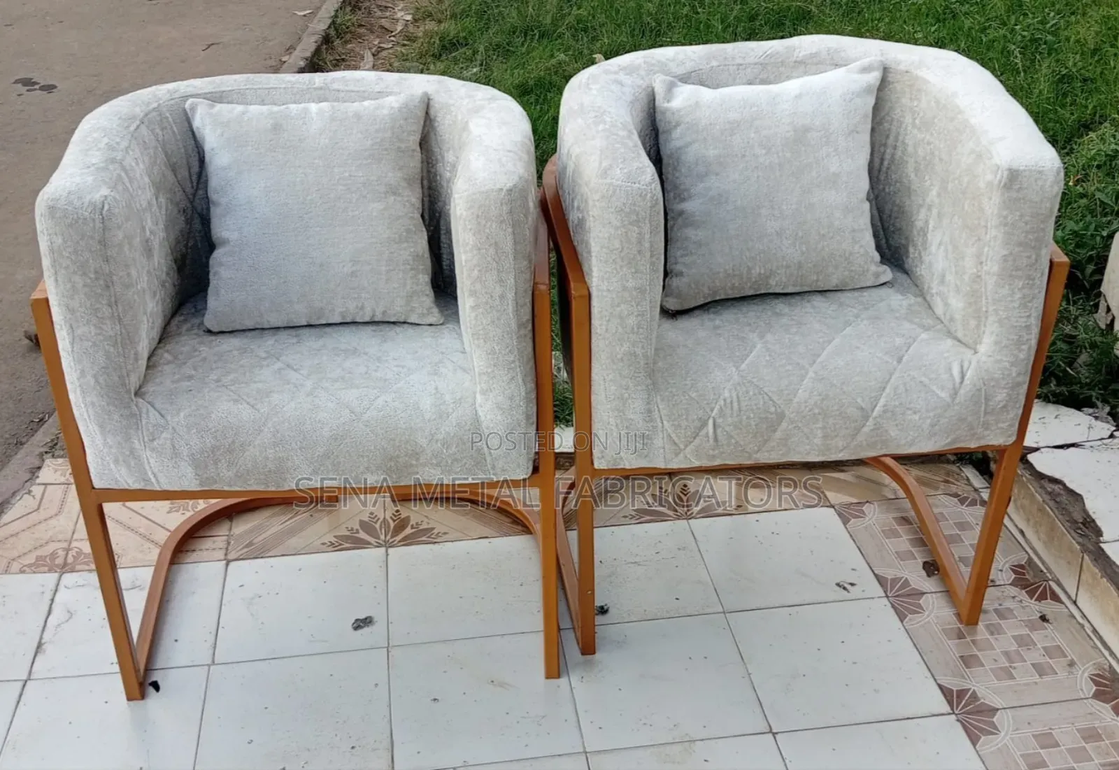 Salon Chairs
