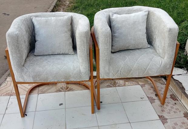 Salon Chairs - main view