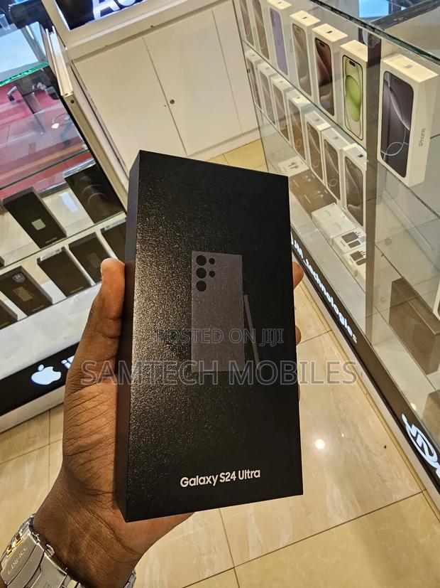 New Samsung Galaxy S24 Ultra 512 GB Silver - thumbnail 3