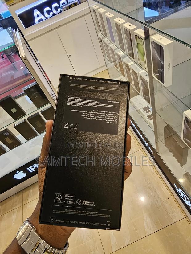 New Samsung Galaxy S24 Ultra 512 GB Silver - thumbnail 4