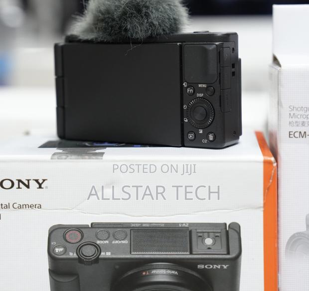 Sony ZV-1 Digital Camera (Black) - thumbnail 2