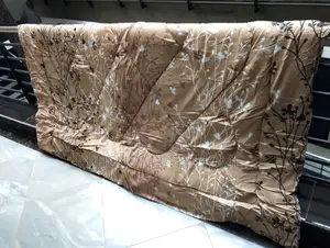 Queen Size Bed Duvet Set Available