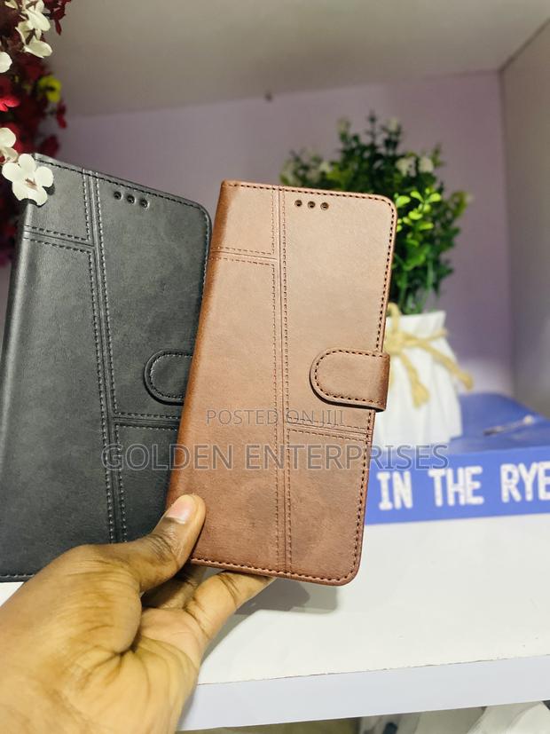 Tecno Camon 30 Pro Leather Flip Cover - thumbnail 2