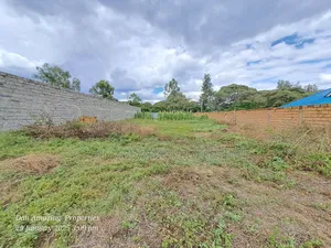 Bigger 1/4 Acre Fenced With Perimeter Wall for Sale in Rimpa