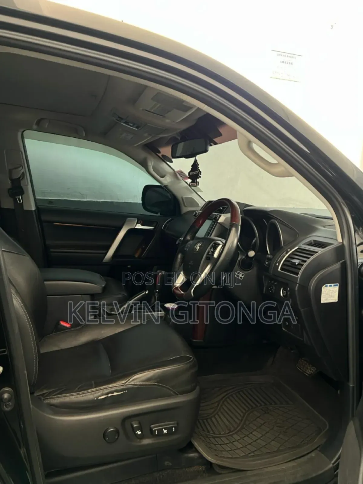 Toyota Land Cruiser Prado 2016 Black
