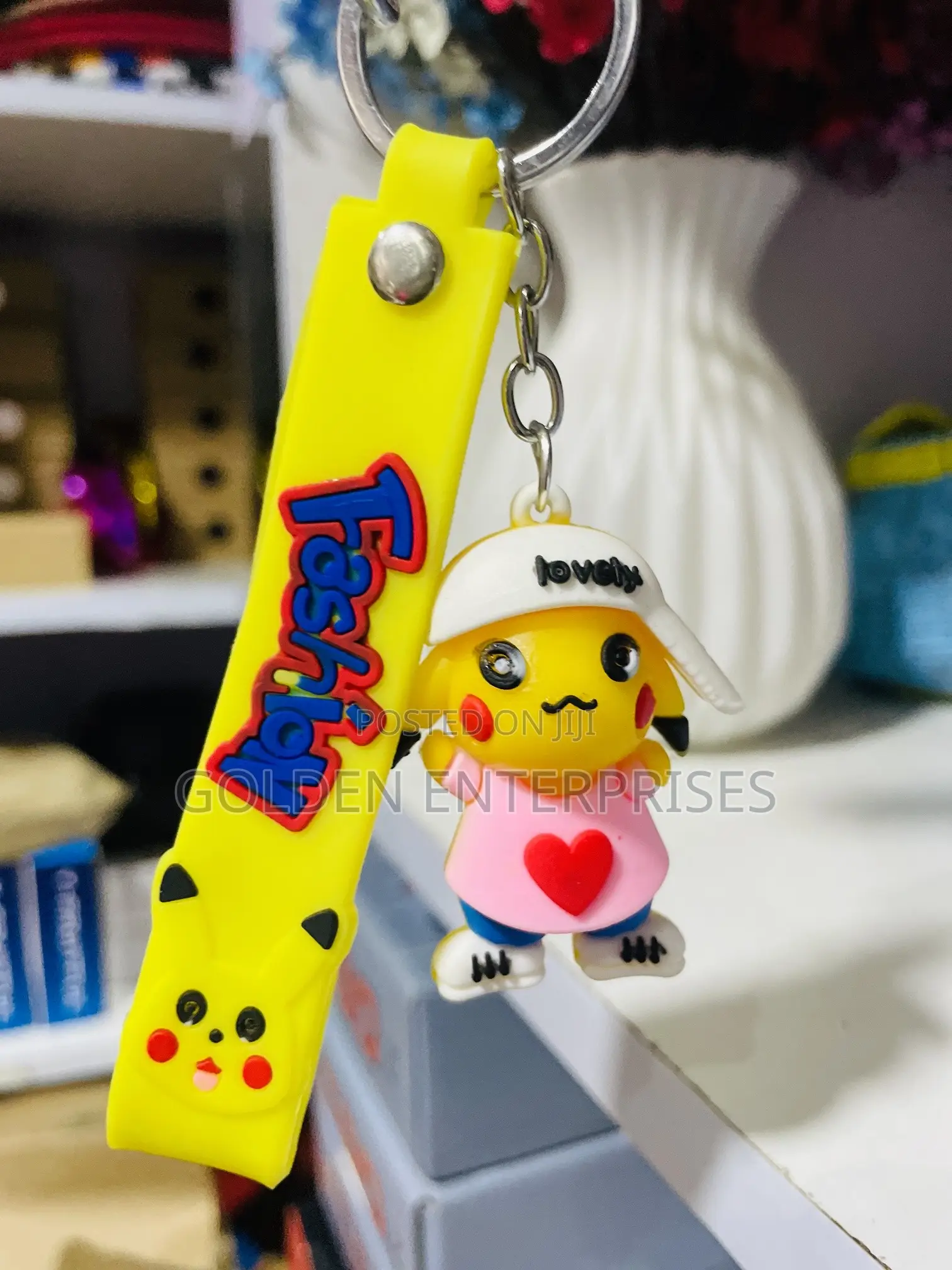 Fashion Cute Cartoon Key Holder/Keychain