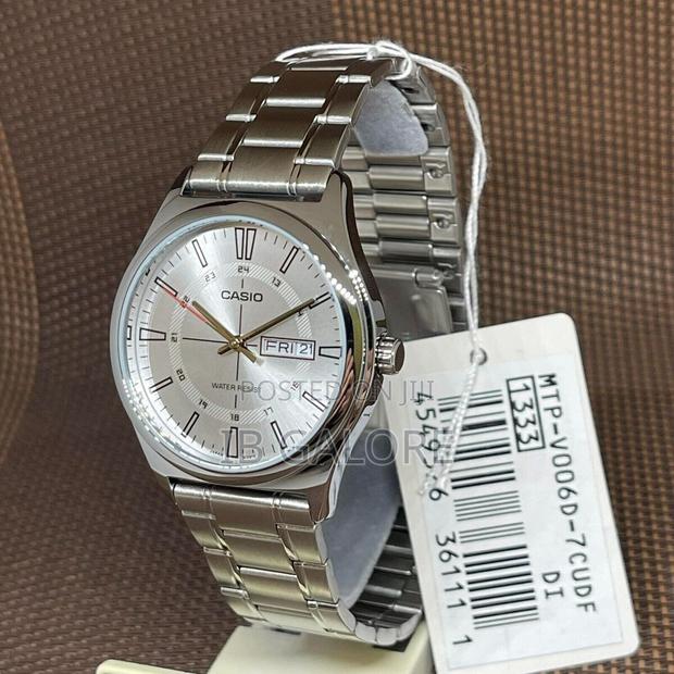 Casio Men's Leather Watch V006D 7C - thumbnail 2