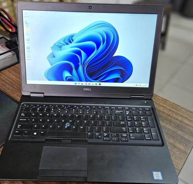 Laptop Dell Precision 3530 16GB Intel Core I7 SSD 512GB - main view