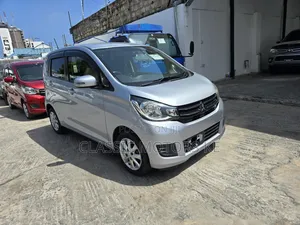 Mitsubishi EK Wagon 660 FWD 2017 Silver