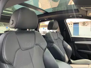 Audi Q5 2.0T Premium AWD quattro 2018 Pearl