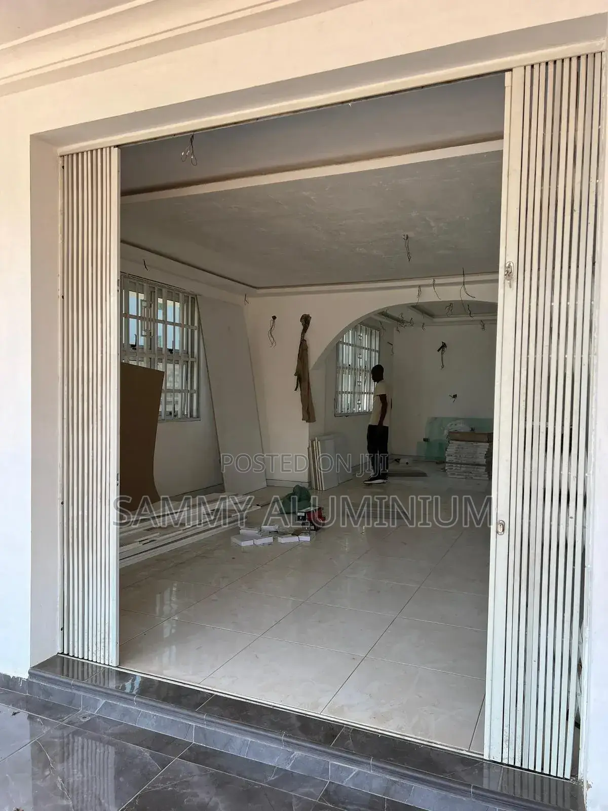 Frameless Living Doors With Toughened Glass