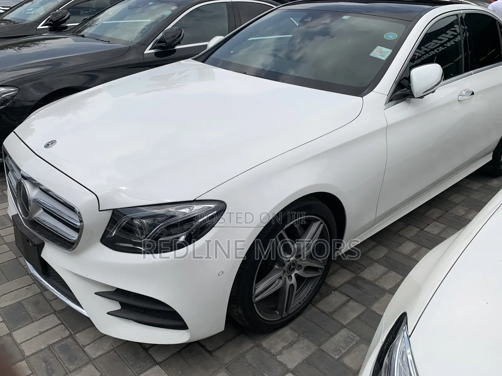 Mercedes-Benz E220 2017 Off white