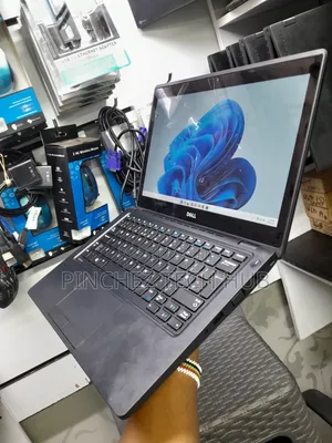 Laptop Dell Latitude 5340 8GB Intel Core I5 SSD 256GB