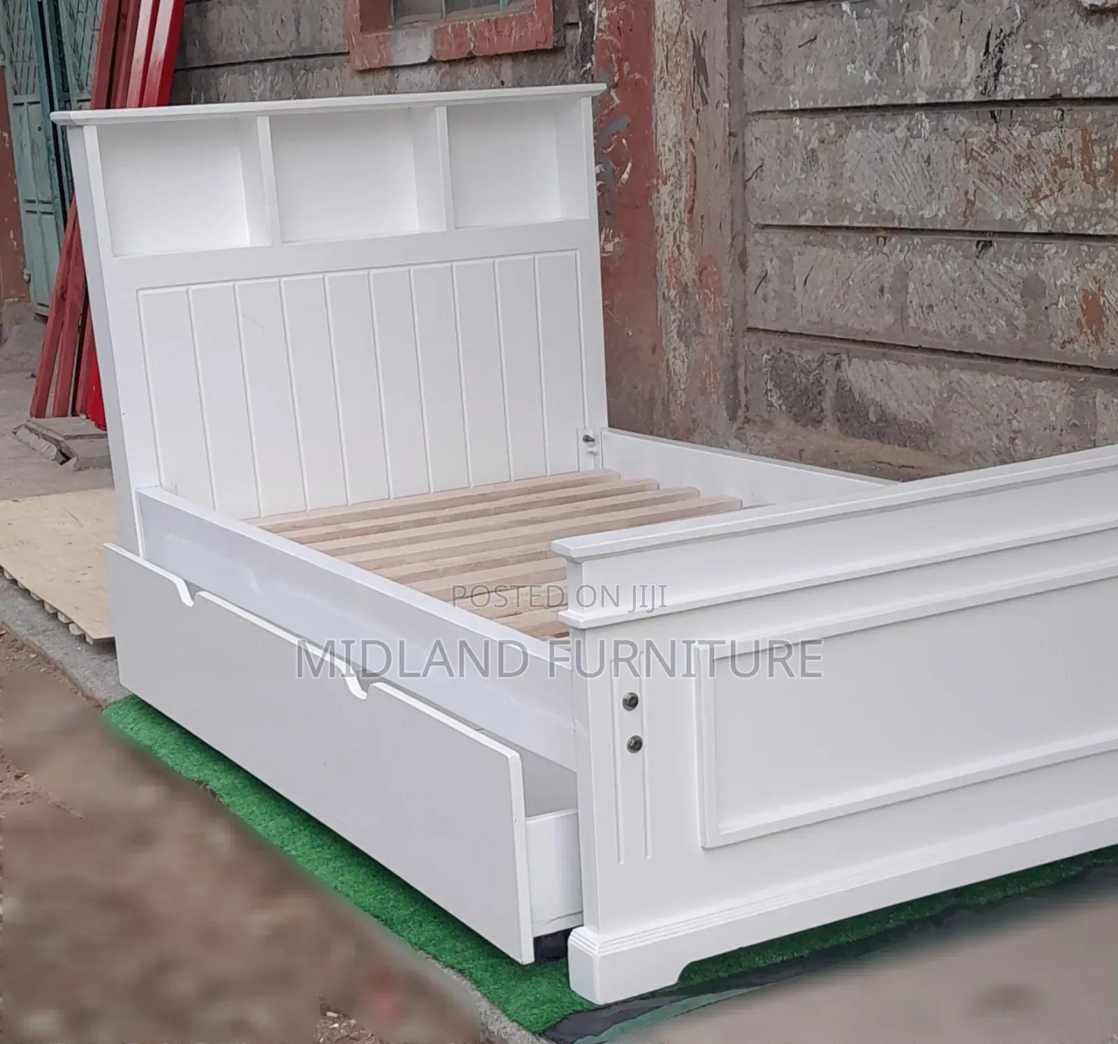 Single Bed With Shelves