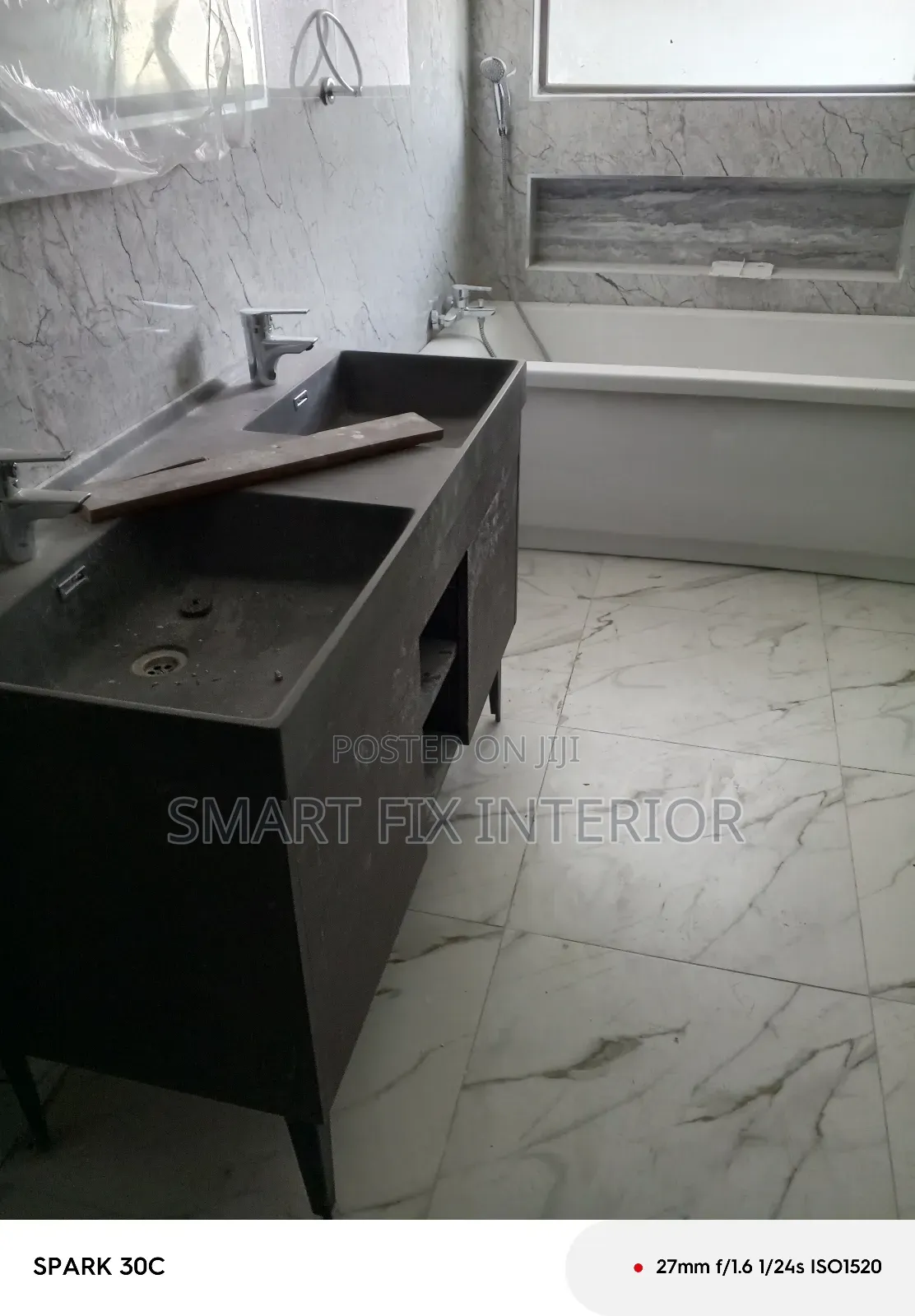 Vanity and Hand Washing Area/Home Décor