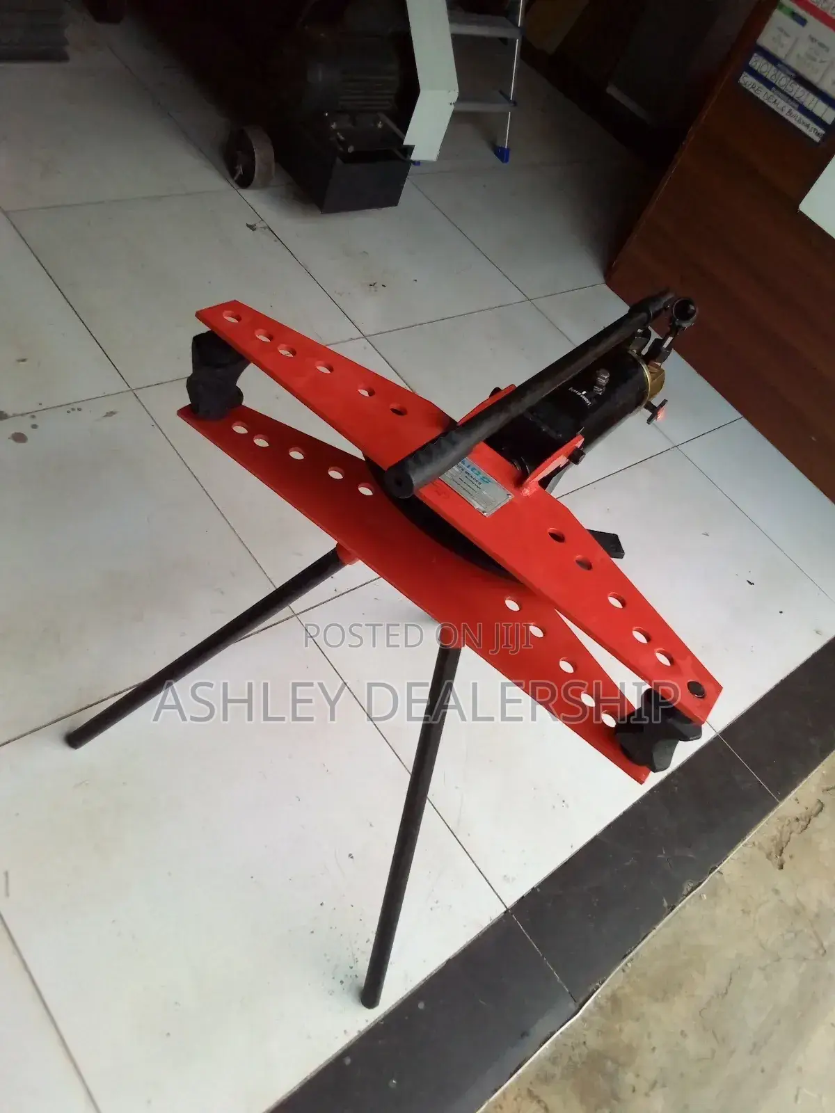 Pipe Bender Machine (Hydraulic)