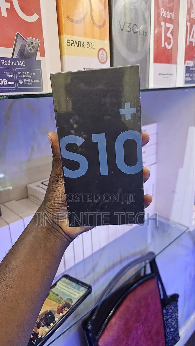 New Samsung Galaxy S10 Plus 128 GB Black - main view