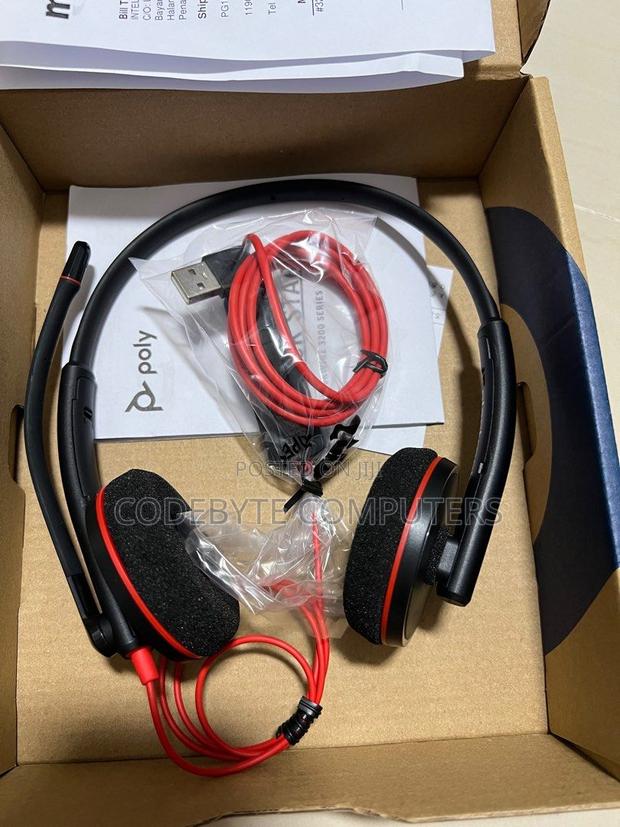 Poly Blackwire 3220 Stereo Headset With Noise Cancelling Mic - main view