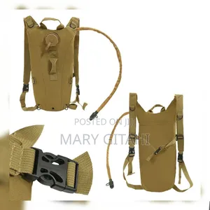 Simple 2 in 1 Hydration Backpack