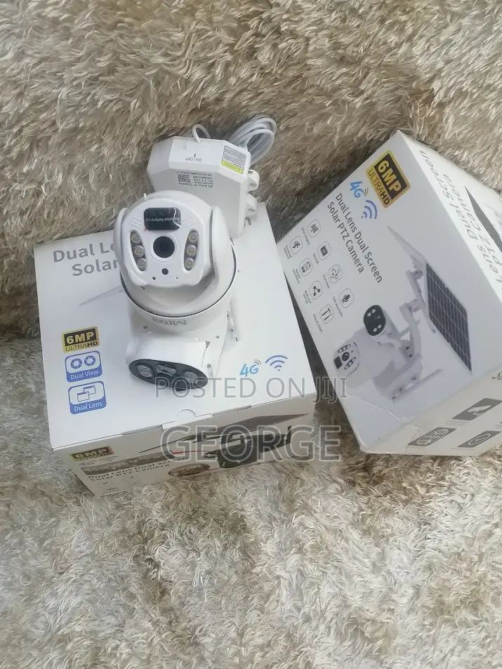 Dual Camera Lenses 4G Solar Better PTZ Tilt CCTV