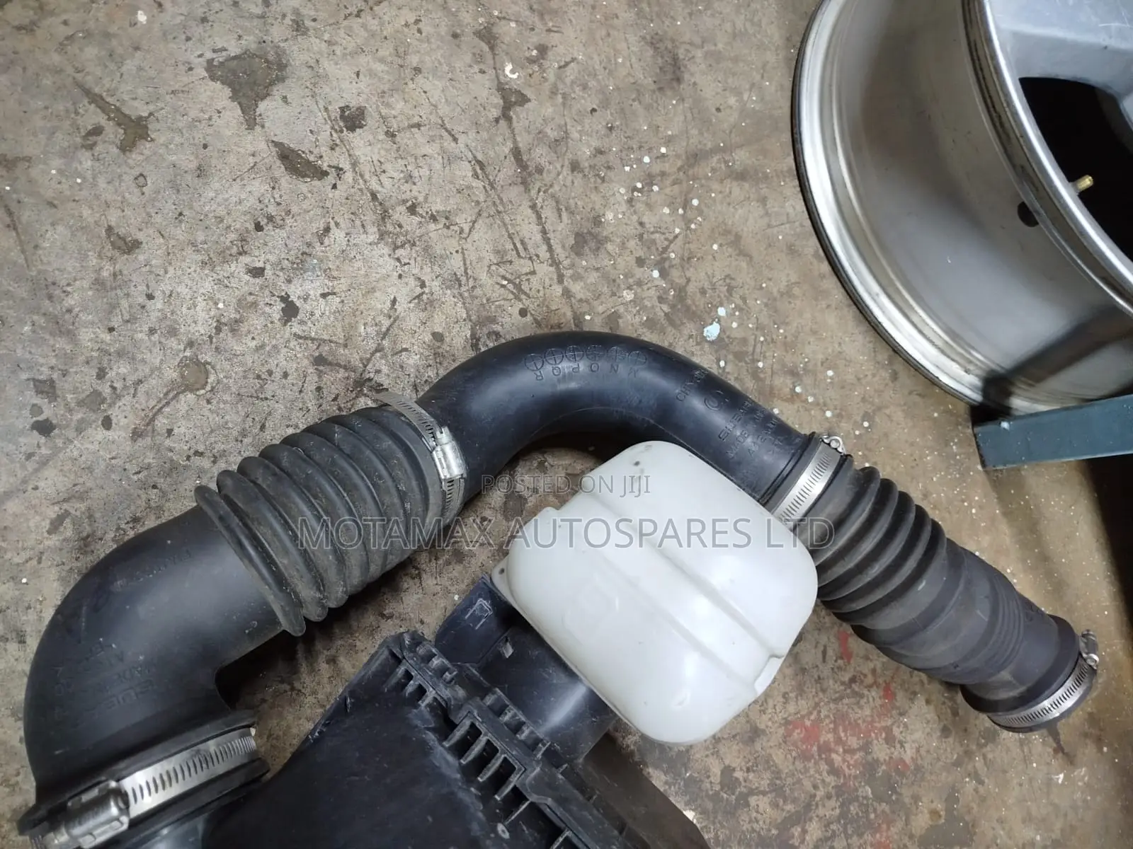 Subaru Outback BR9 Air Cleaner Duct Pipe