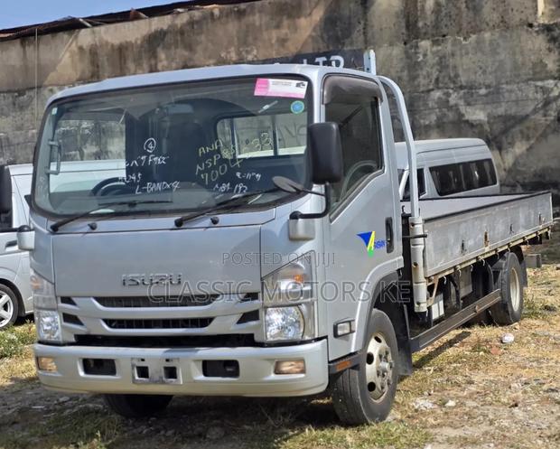 Isuzu NSP 85, 2017, 3000cc, Manual - thumbnail 3