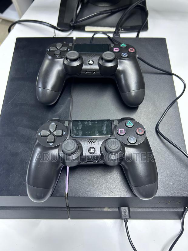 Sony Playstation 4 - thumbnail 3