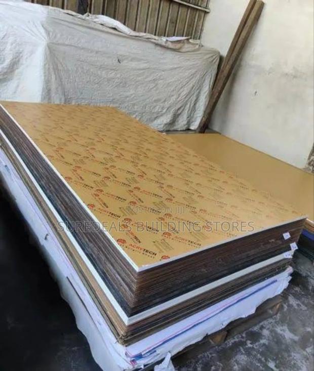 White Perspex Sheet/Acrylic Sheet-8ft by 4ft
