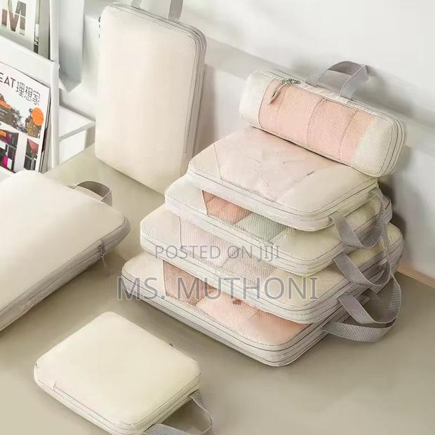 New Space Saver 8pcs Travel Suitcase Compression Cubes - main view