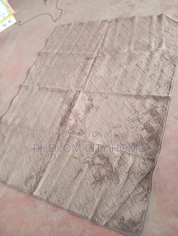 Soft Plain Patterned Carpets - thumbnail 2