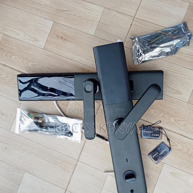 Airbnb Fingerprint Door Lock - main view