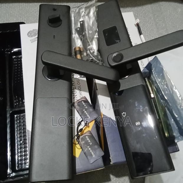 Pharmaceuticals Fingerprint Door Lock - main view