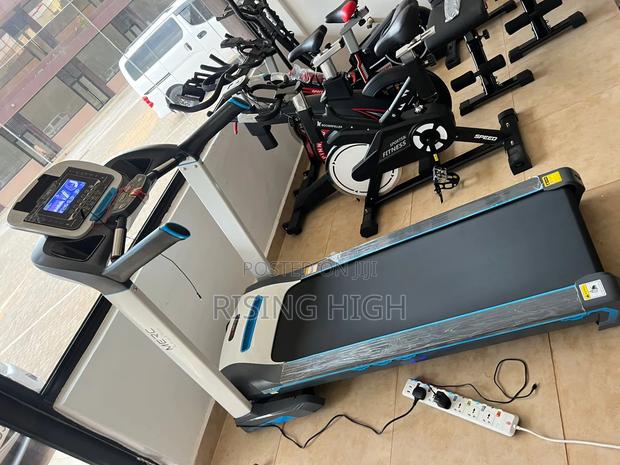 Best Semi Commercial Treadmill for Working Out - main view