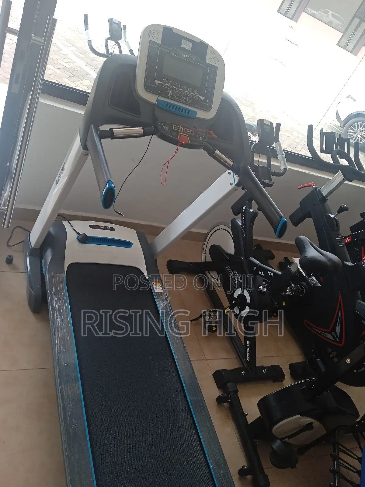 Heavy Duty Commercial Treadmill