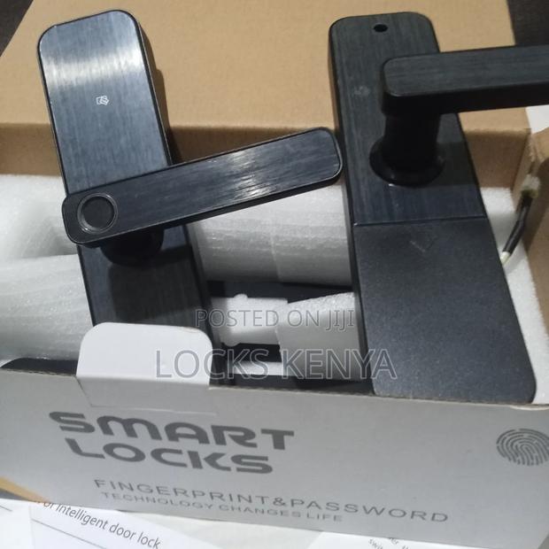 Passcode Fingerprint Door Lock For Airbnb - main view