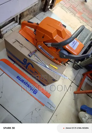 Husqvarna Chainsaw