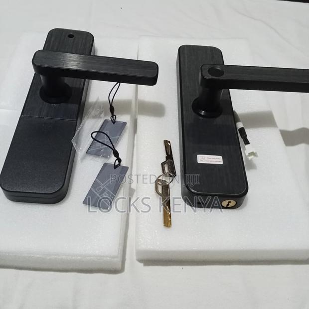Passcode And Fingerprint Lock Advanced Edition